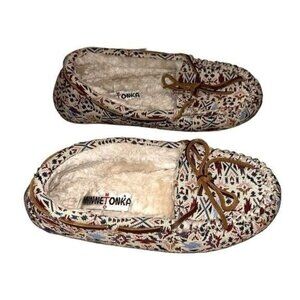 Minnetonka Britt Trapper Multicolor Tribal Print Moccasin Slippers Size 6 Womens